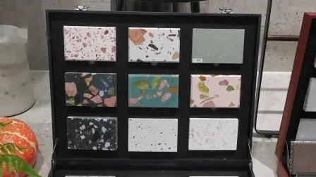 Lastra di pietra terrazzo grigio con scaglie di pietra bianca