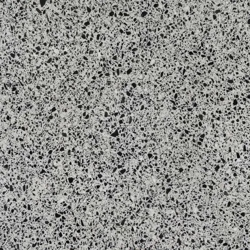 Piastrelle in gres porcellanato con particelle grigio scuro, terrazzo